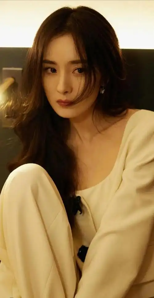 羞答答的玫瑰迷人的媚惑杨幂