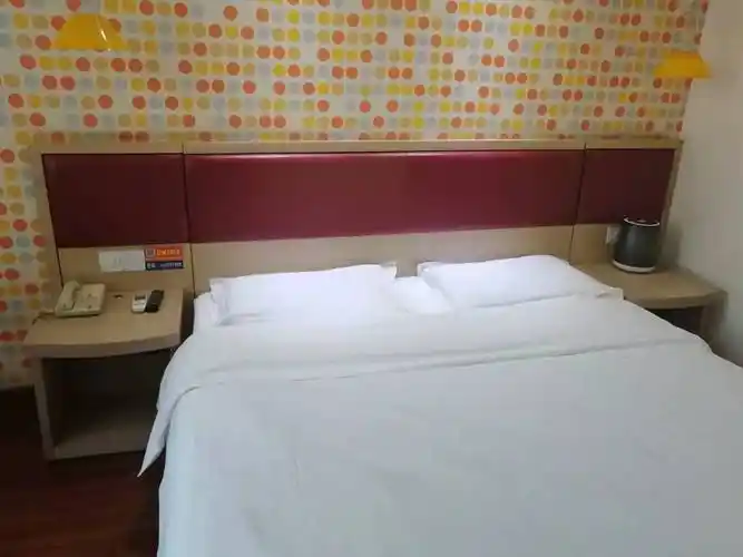 附近宾馆住宿最近最便宜的(附近宾馆酒店住宿100元下)