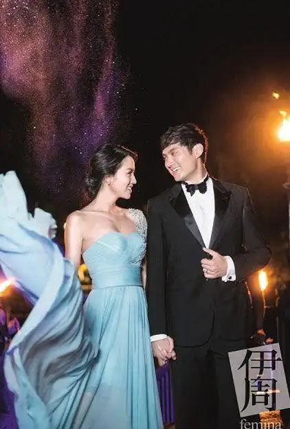 张梓琳腋下现疤痕疑隆胸