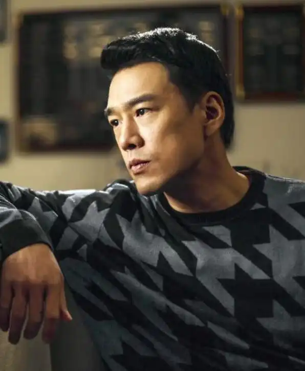 王耀庆:为了省房租娶了房东女儿,20年零绯闻,一家四口其乐融融