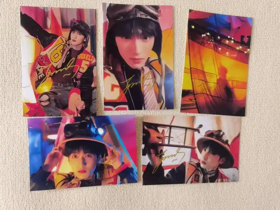 严浩翔  签名照  买一送一#亲笔签名 #追星 #亲签 - 抖音