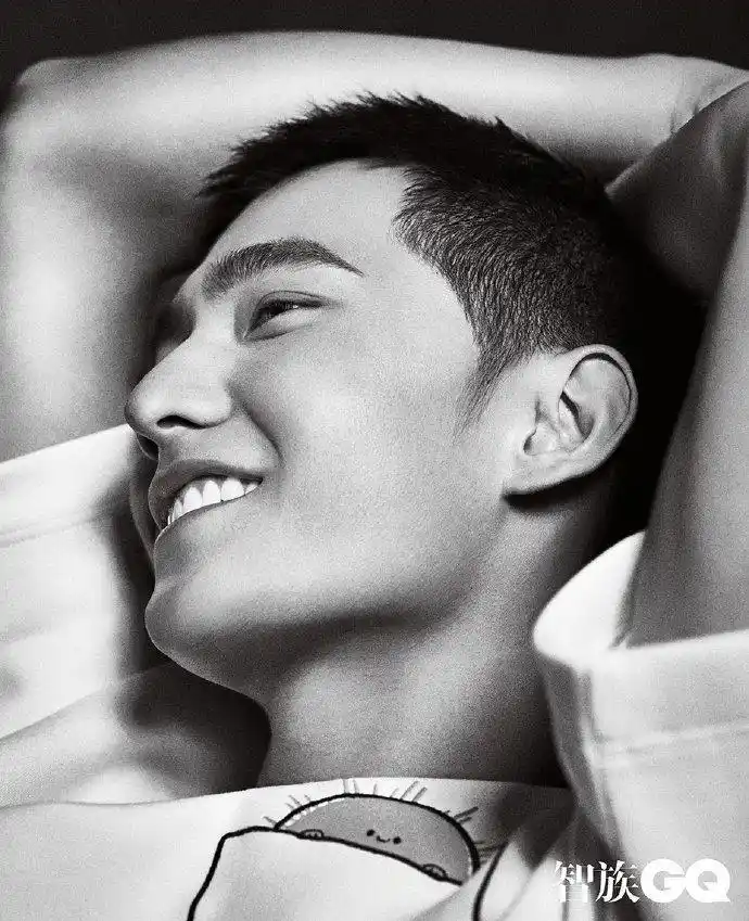 名利场下明星百态为什么没人说梁朝伟油腻寸头是检验帅哥标准