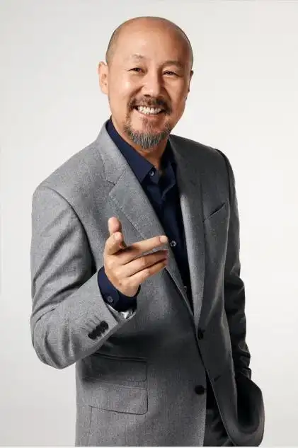 腾格尔草原萌叔浪行四方