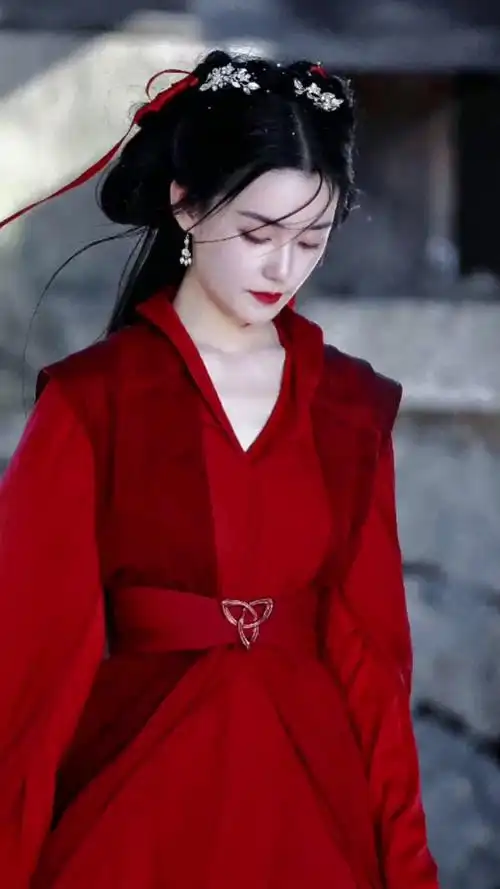 蒋依依的古装造型也太在线了,00花里算是top级别了吧蒋依依 明星 造型