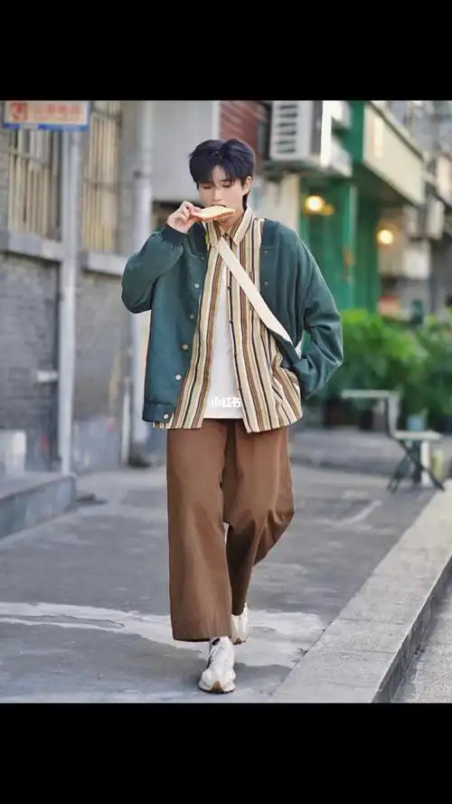 男生秋冬温柔慵懒日杂系穿搭08简约休闲高级