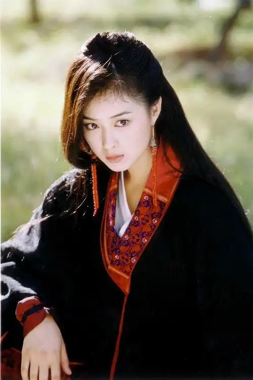 虽然张纪中总被骂但不可否认03版天龙八部是经典