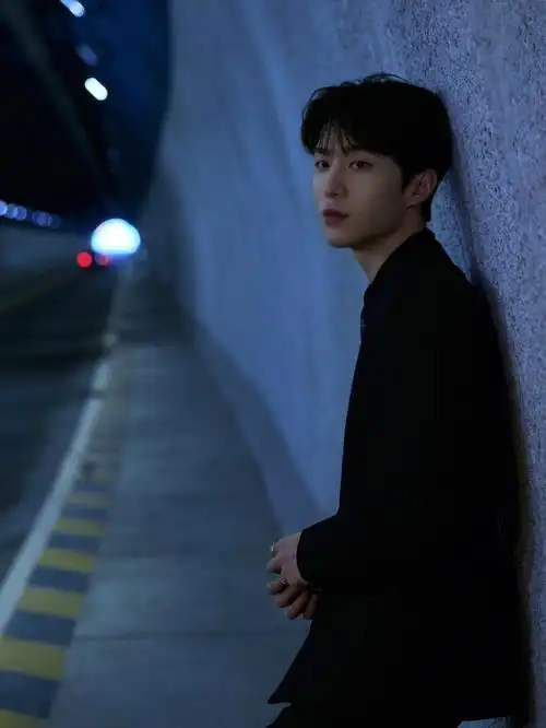 黑色西装的电影人范丞丞好正啊06