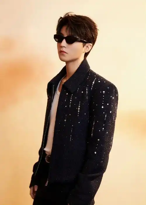 王俊凯工作室放饭了