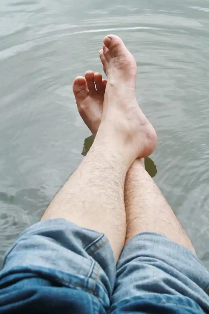 赤脚玩水睡眠,赤脚玩水睡眠