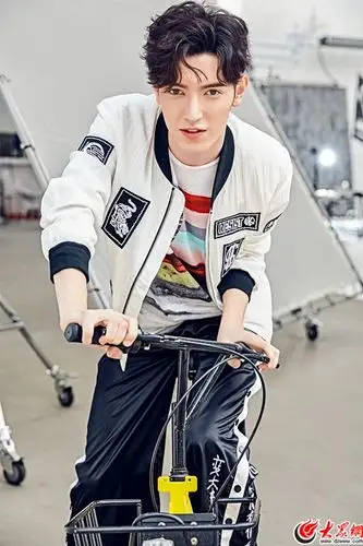 聚来提·马合木提