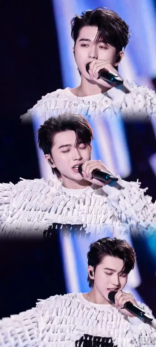 蔡徐坤皮裤##蔡徐坤新歌hugme舞台好梦幻