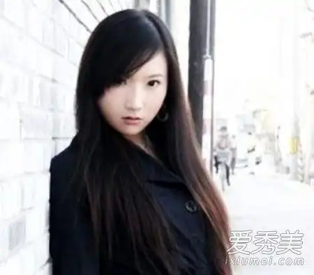 乐嘉一家三口合影 乐嘉老婆是谁李雪个人资料背景照片 乐嘉老婆李雪