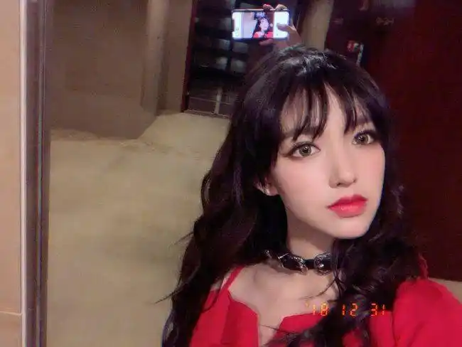 程潇小时候有多美童年照被赞神似林允儿网友不愧是小仙女