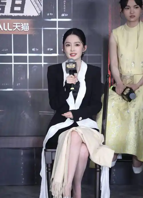 王一博直播"劈叉"引爆笑王阳端水回应"左右为难"