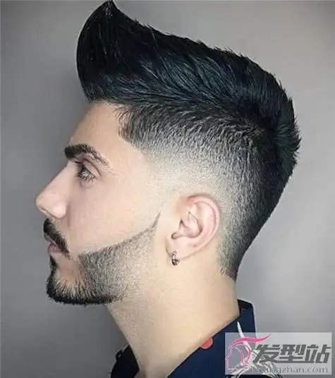 时尚男士莫西干短发 三面剃寸头帅气设计
