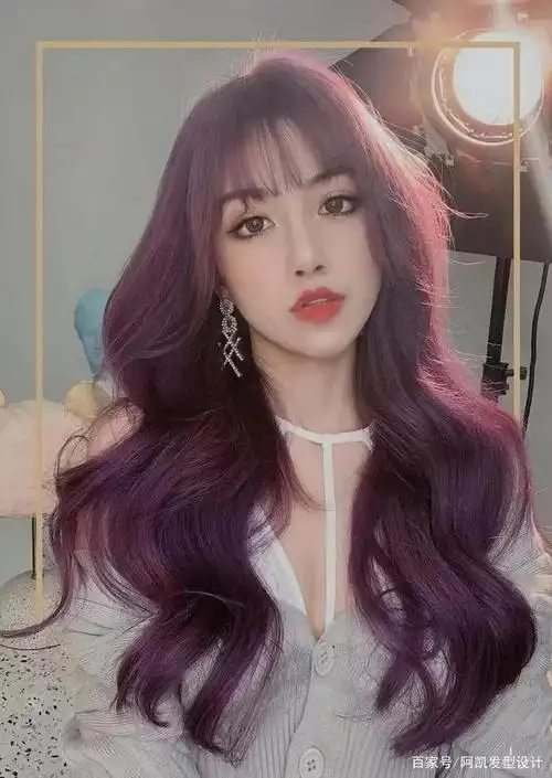 让每个女生都能变美变时髦洋气的摩根烫发型,修颜百搭显气质