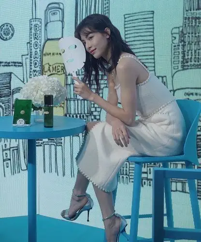 钟楚曦小姐姐生图都这么能打!jiojio也太好看了吧!