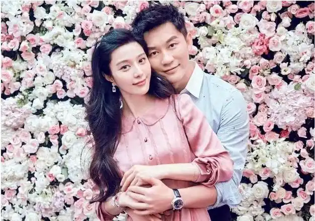 网传李晨新女友紫色印花裙配咖色长发仔细一看别太荒谬了