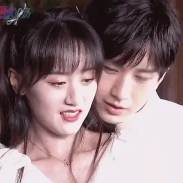 816那天晚上两人在干嘛