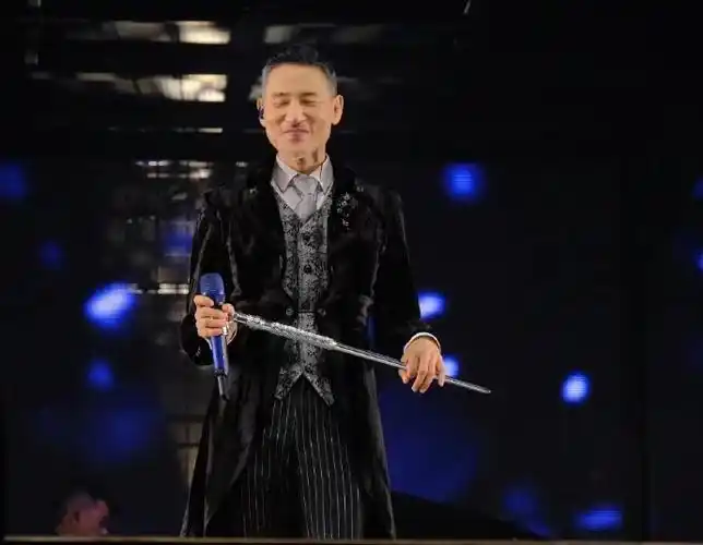 期待张学友武汉演唱会现场