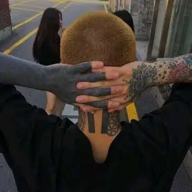 纹身男男的纹身头像图片大全