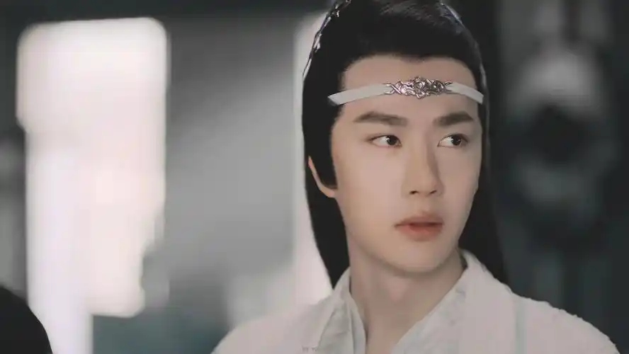 王一博陈情令古装男神帅哥壁纸明星偶像可爱头像天天向上/极限青春