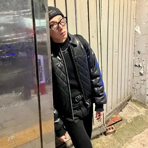 东方神起郑允浩出道20周年快乐