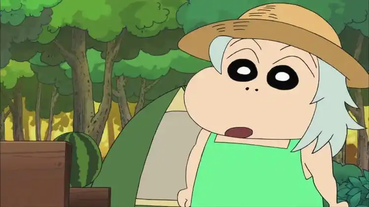 蜡笔小新:河童女孩问了小新一个问题,小新的回答气得她摔了西瓜