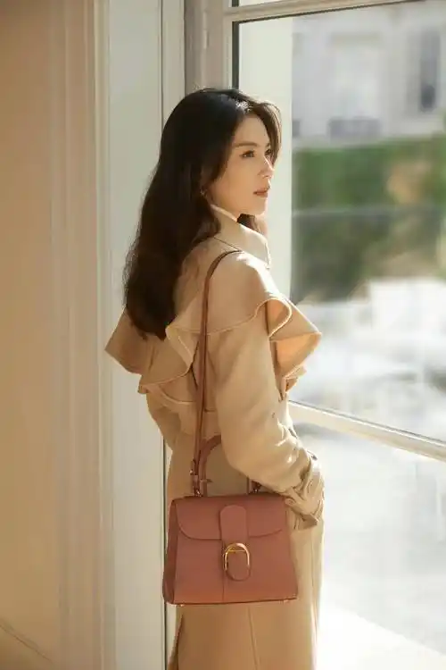 刘涛时尚合集:温婉端庄,优雅高贵