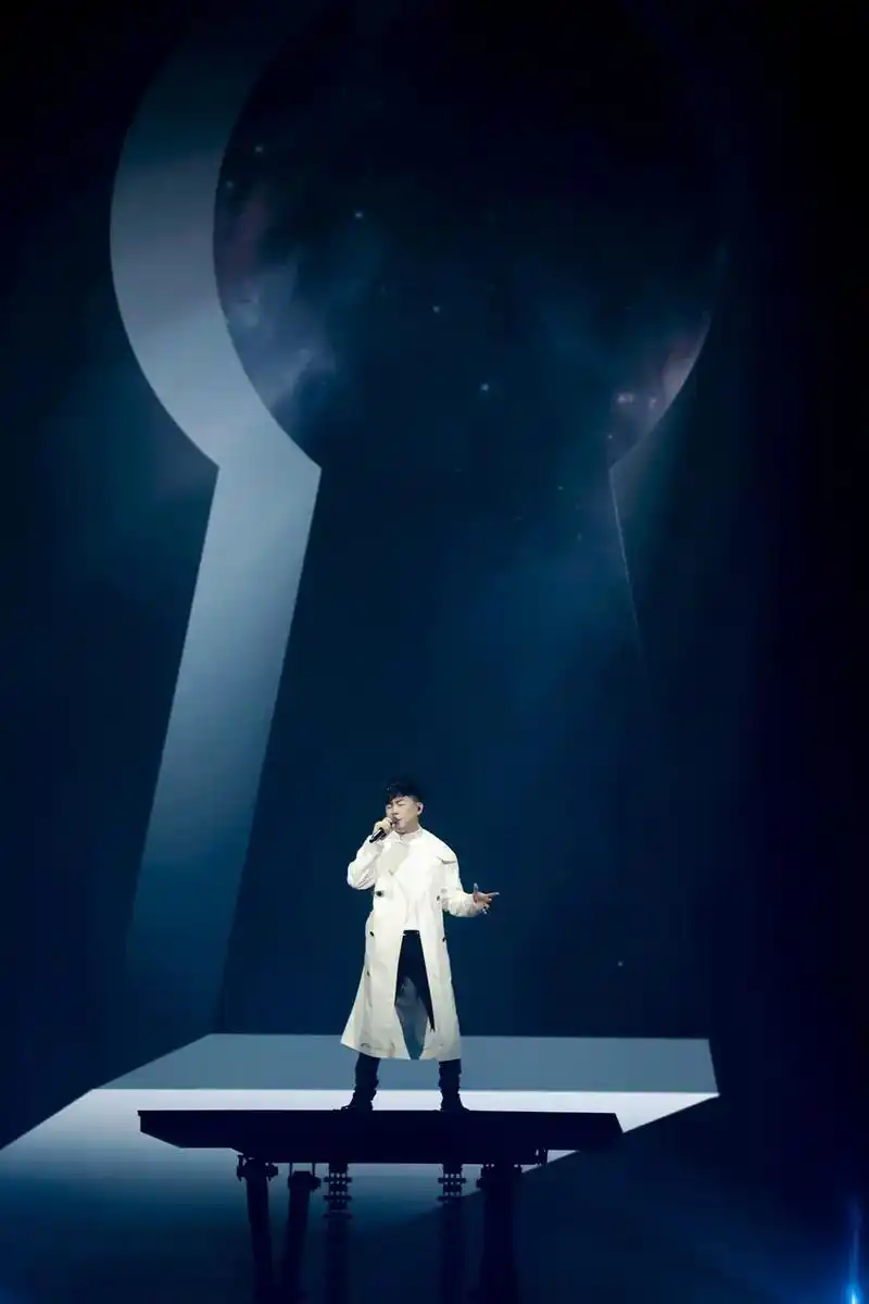 明星现场拍摄 原图直出#胡彦斌#演唱会 #明星现场 #摄影# - 抖音