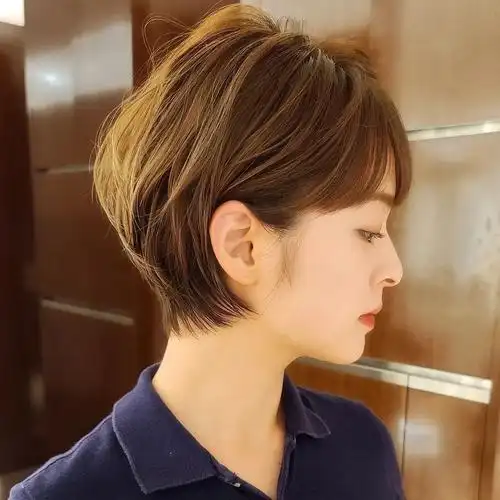 30岁左右的女性适合这种精致短发