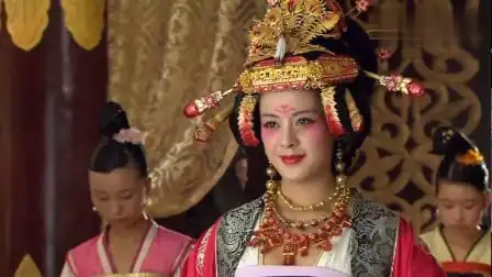 梦回唐朝:武媚娘身穿红服,被封为皇后,绝世容颜美得不可方物-电视剧
