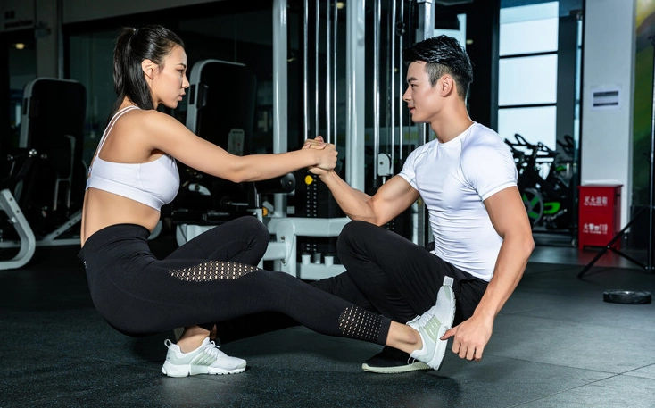 情侣一起健身好吗?get到这几点,单身狗羡慕了