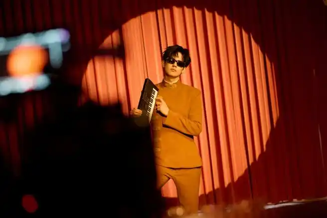 胡先煦与自己交手##智族gq创意大赏##智族gqcreative