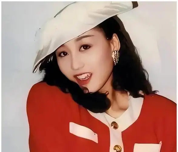 李连杰老婆到底有多美被称50年一遇的美人真是让人移不开眼