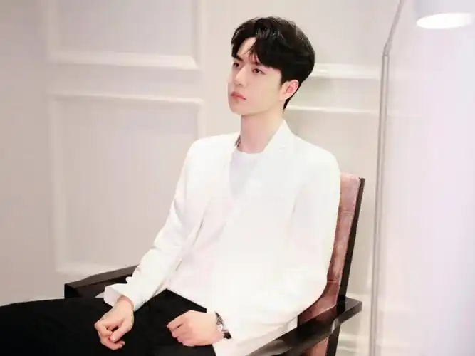 白马王子王一博