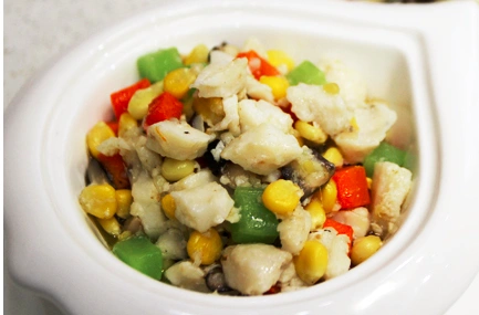 五彩鱼肉丁,真是太好吃了!