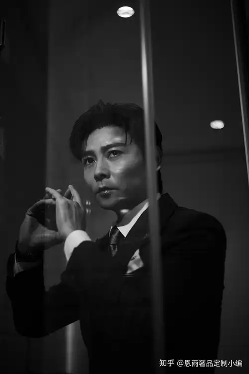 中国穿西装打架最帅的男人西装暴徒内地功夫影星张晋