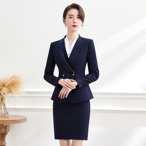 女款套裙职业装
