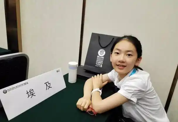 北京高考文科状元曹婧怡713分:从小"吃透"历史的孩子,到底赢在哪里?