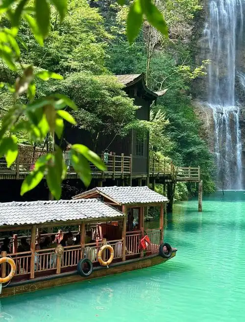 去张家界旅游4天3晚景区 吃住人均多少钱,张家界出行实用攻略_天门