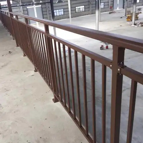 阳台镀锌护栏白色烤漆露台栏杆平台扶手成都护栏