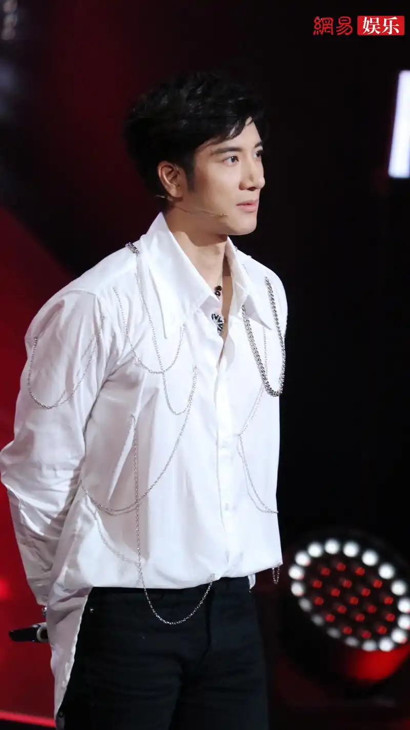 王力宏出席《中国好声音》开机发布会,请接受这颗甜度满分的小心心