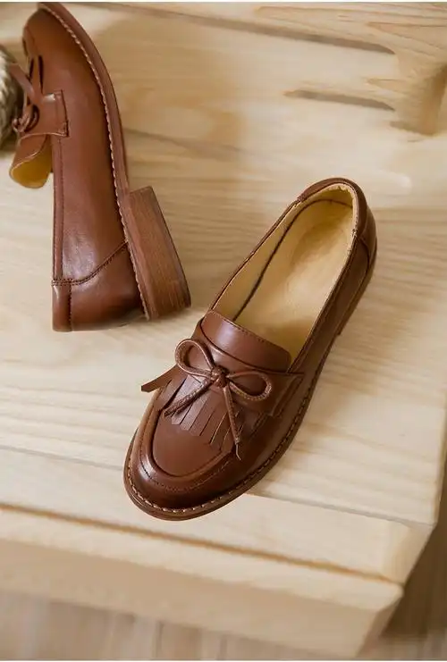 2020秋冬新款英伦平底小皮鞋乐福鞋复古百搭真皮单鞋女鞋
