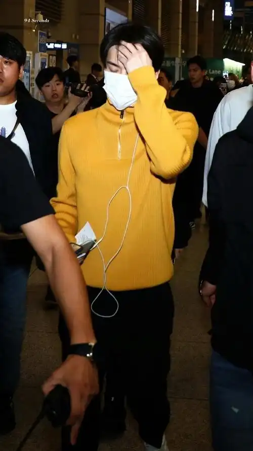 世勋-exo往期安利|190919 仁川机场出发【高清】【sekkickhhun/@94