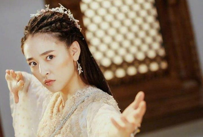 古装剧中的最美六公主,赵丽颖仅排第2,第一美艳又霸气