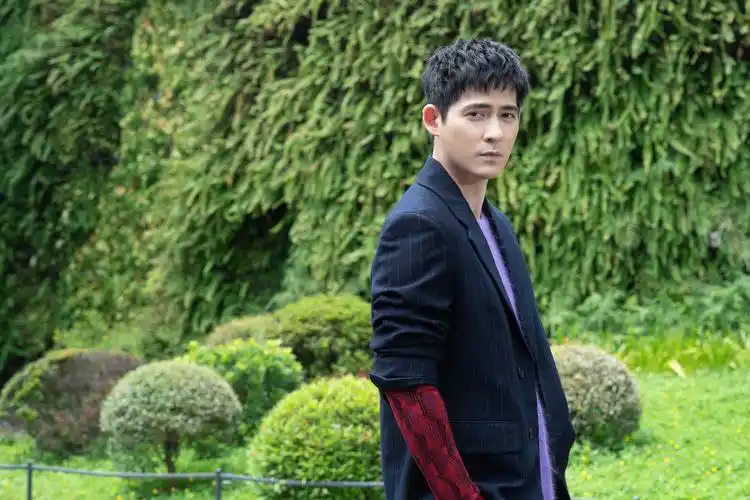 周渝民结婚六年后第一次谈起恩爱细节 为了专注照顾性格有缺陷的女儿