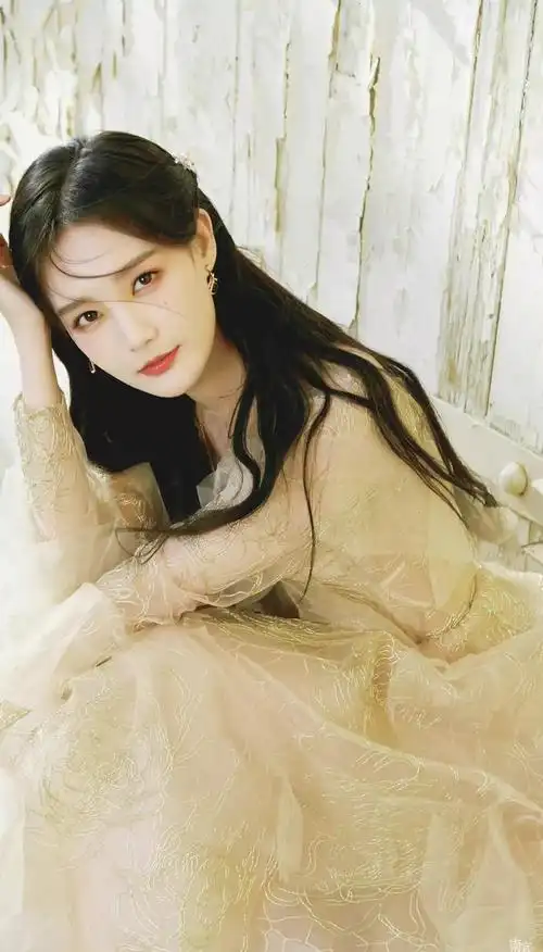 美女壁纸第32期李一桐