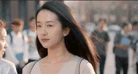 出现在清华暗恋中的两位主角 许龄月,于济玮的颜也很抗打 许龄月饰演