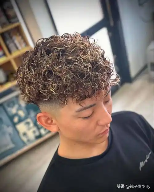 夏季男发别乱剪,周边铲短更时尚,清凉还精神_发型_头发_颜色